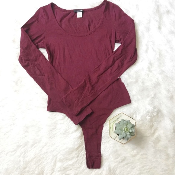 Fashion Nova Tops - BNWOT Fashion Nova Body Suit